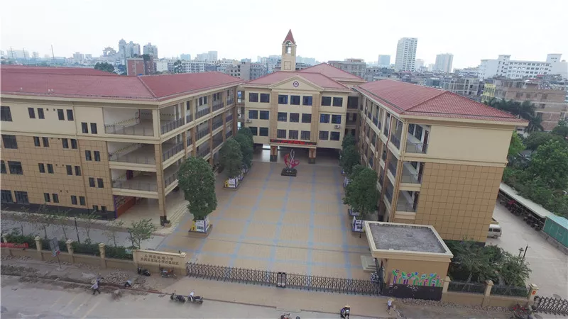 江滨小学